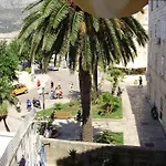 Leon Korcula Town