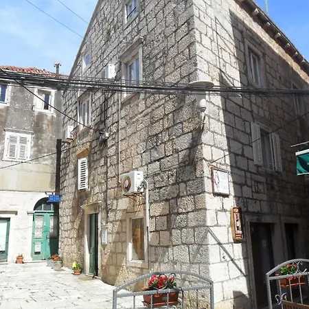 Apartman Leon *